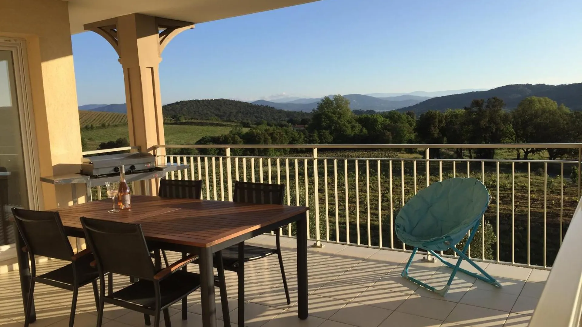 Appartement T3 - résidence de standing vue vignes La Croix-Valmer