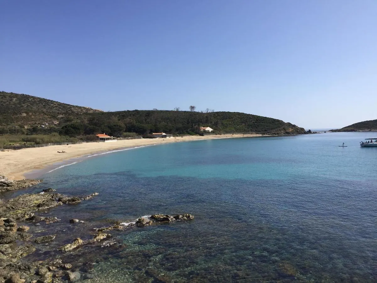 Apartmán T3 Vignes & Terrasse 25 M2 Au Calme - Vue Verdoyante - A 7 Min De La Plage - Parking Gratuit - La Croix-Valmer